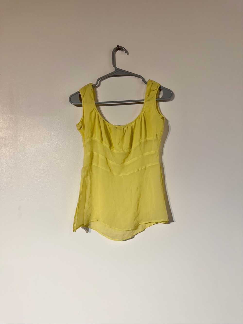 Women’s Yellow silk Scoop-Neck Camisole
